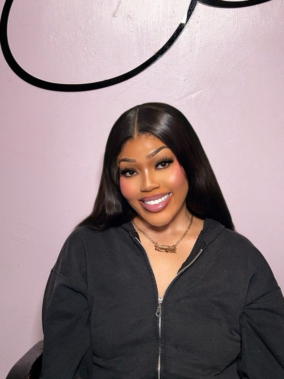 Glowing makeup, defined eyes, and a nude-pink lip by The Beauty Blueprint Studio